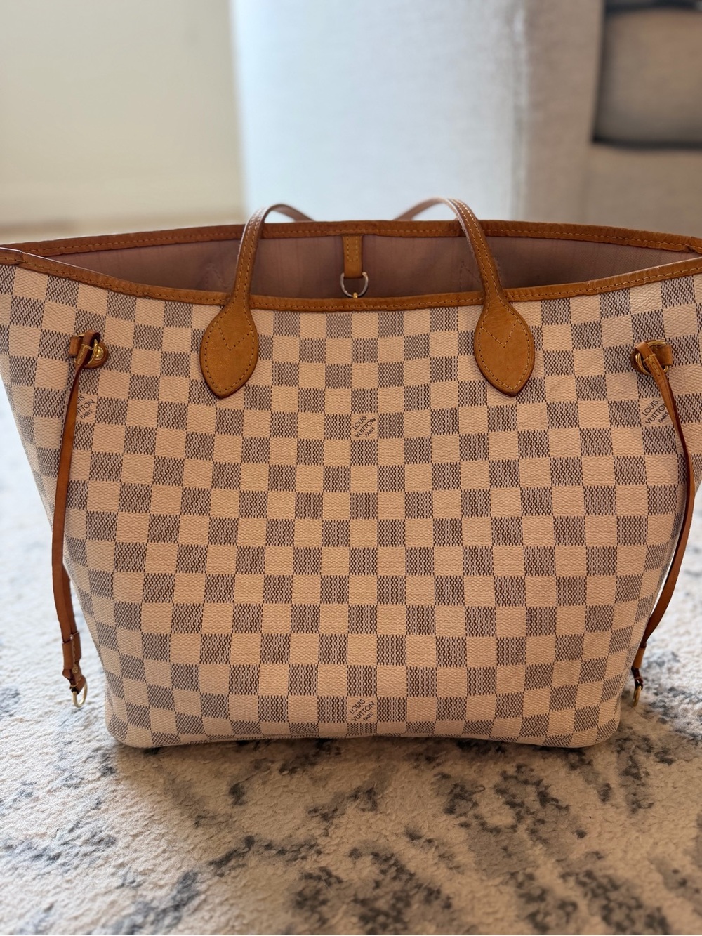 Louis Vuitton Neverfull MM Damier Azur β Excellent Exterior Condition